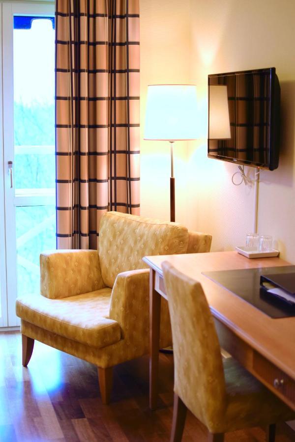 Vaetterleden Hotell & Restaurang Гренна Экстерьер фото